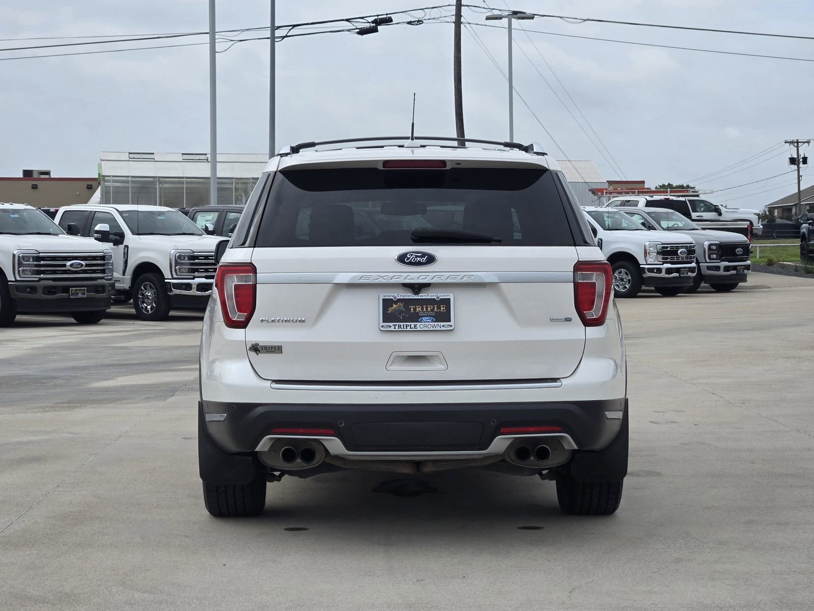 Used 2019 Ford Explorer Platinum AWD/4WD image 8