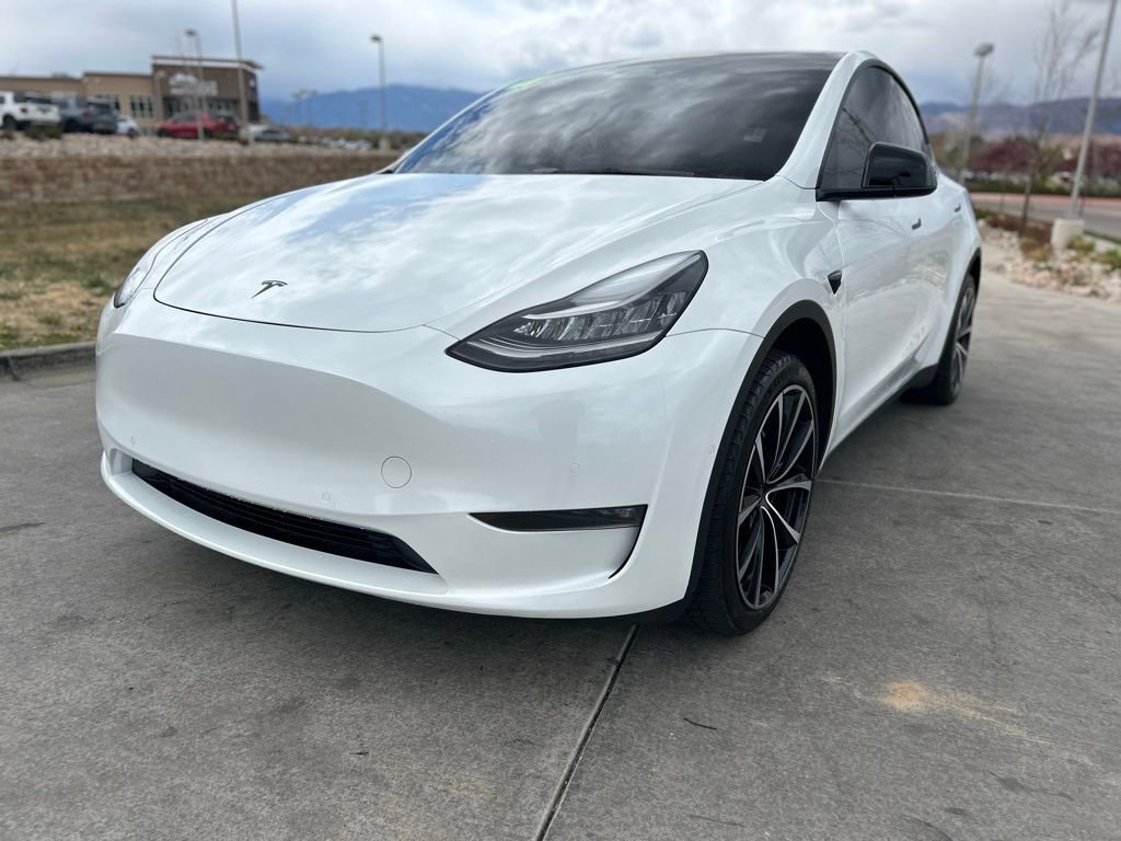 Used 2021 Tesla Model Y Long Range image 3