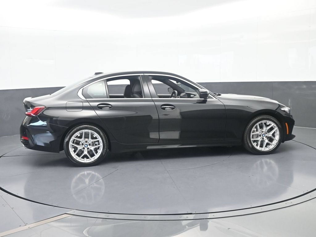 Used 2026 BMW 330i Sedan w/ Convenience Package RWD image 7