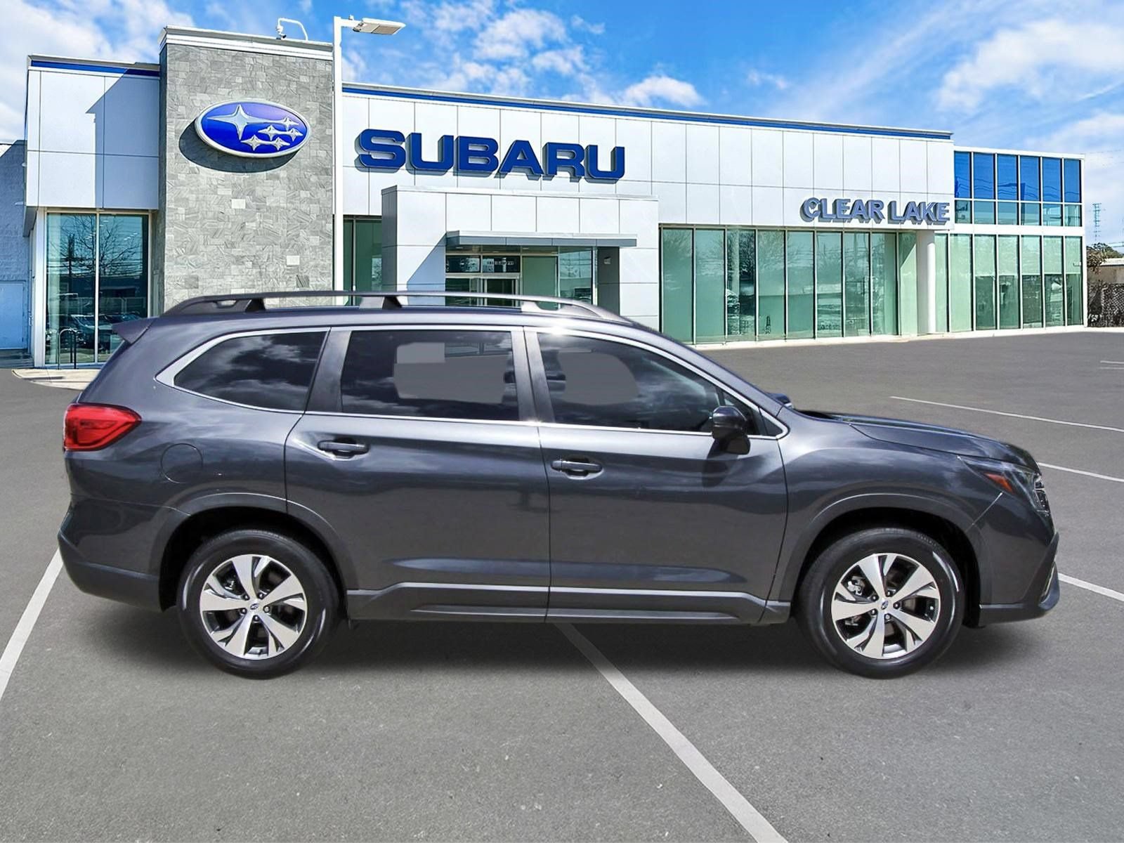 Used 2023 Subaru Ascent Premium AWD/4WD image 7