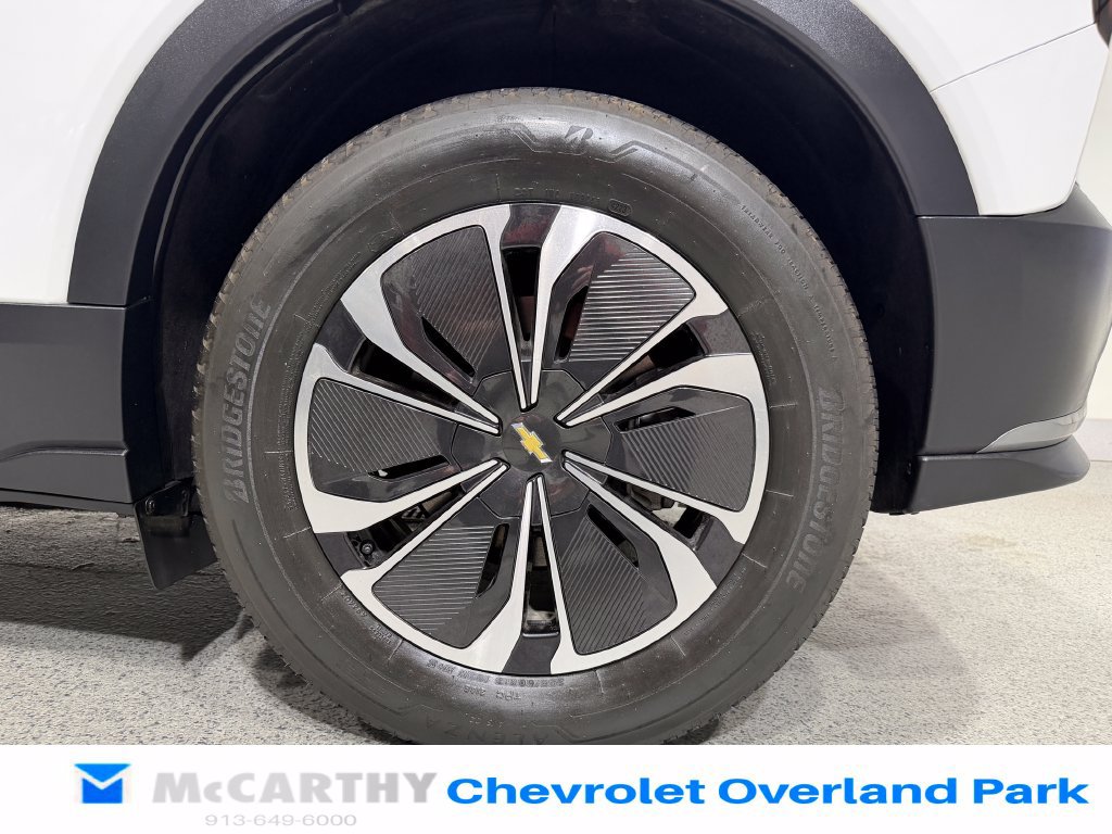 Used 2024 Chevrolet Blazer EV LT AWD/4WD image 29