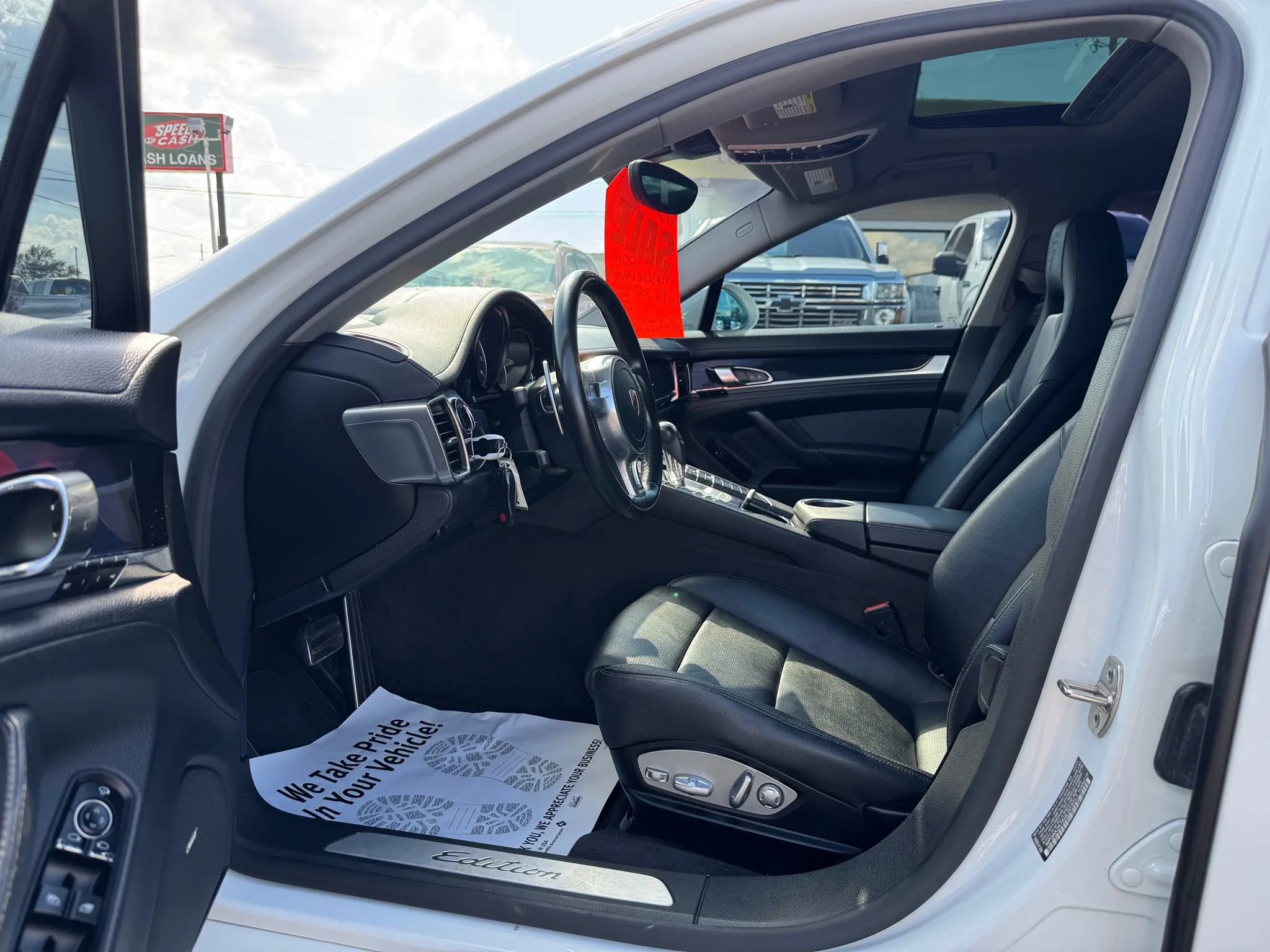 Used 2016 Porsche Panamera image 4