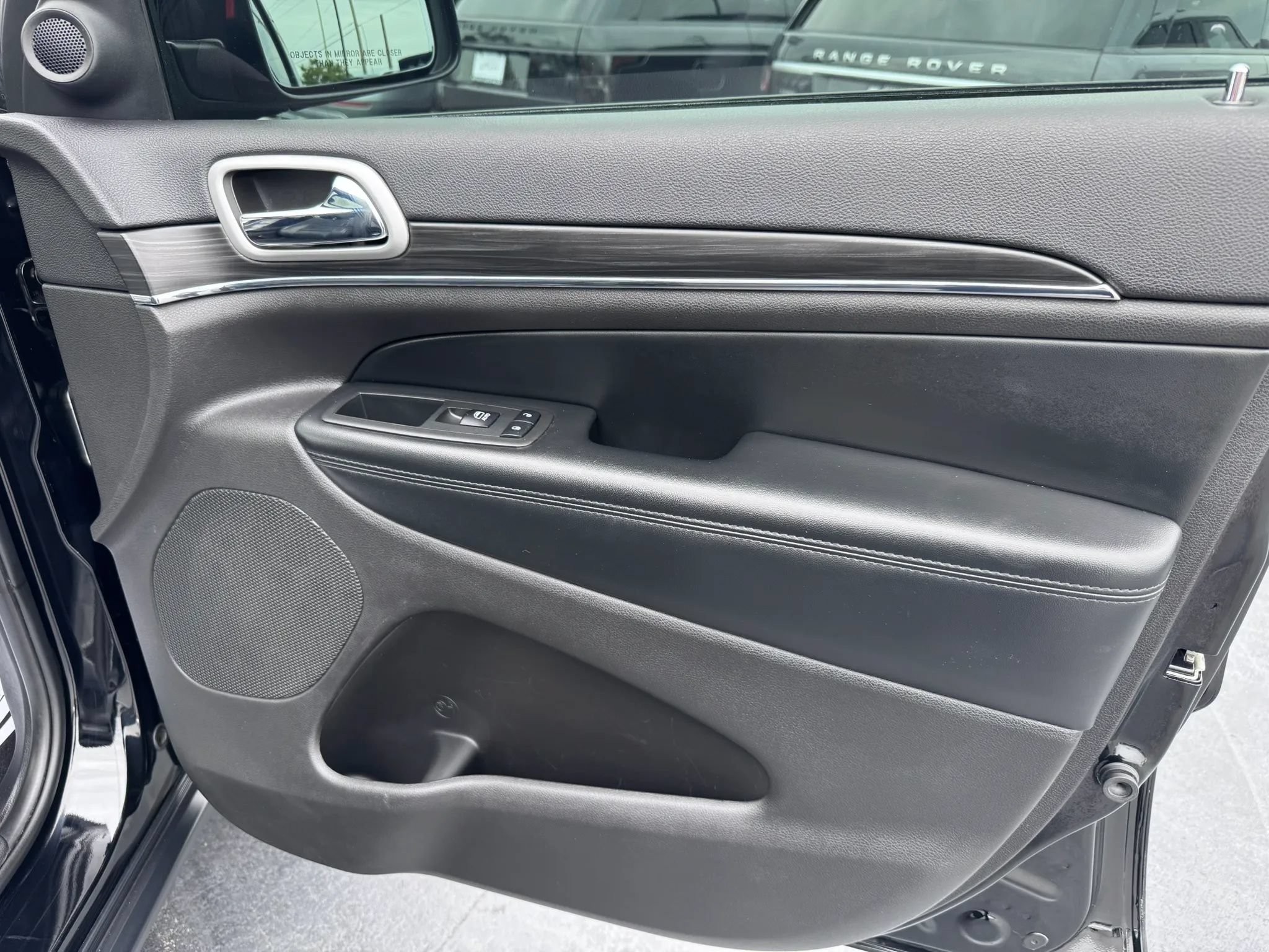Used 2019 Jeep Grand Cherokee Limited w/ Luxury Group II AWD/4WD image 48