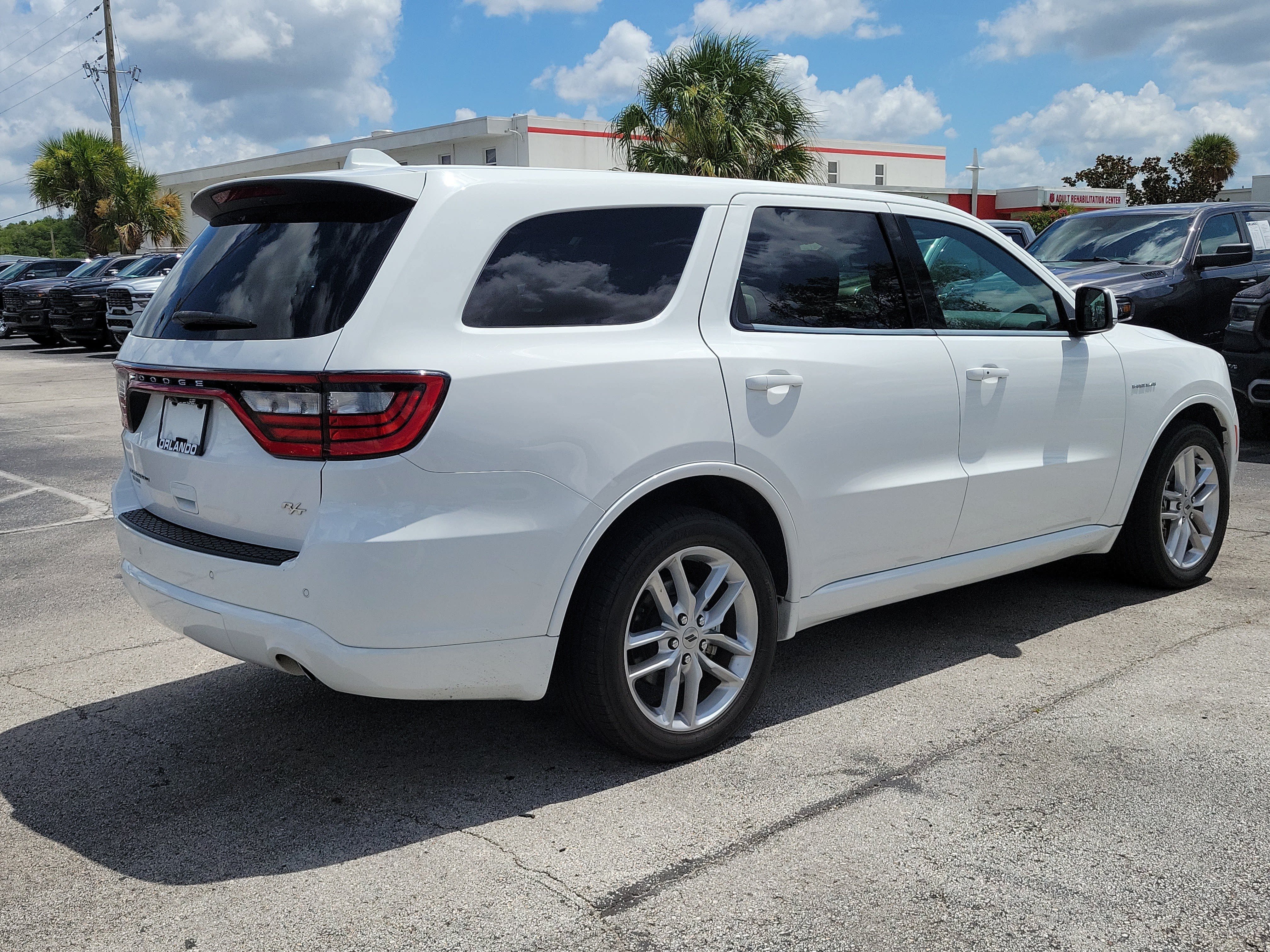 Used 2022 Dodge Durango R/T RWD image 7