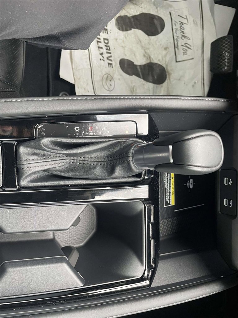 Used 2024 Honda Accord Touring image 17