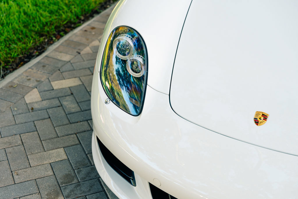 Used 2005 Porsche Carrera GT RWD image 4
