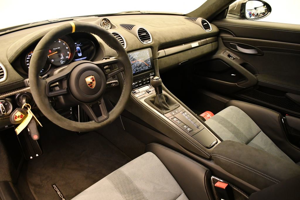 Certified 2025 Porsche 718 Boxster Spyder RS image 4