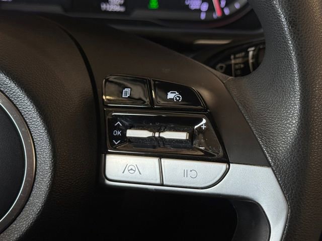 Used 2022 Hyundai Santa Cruz SEL image 12