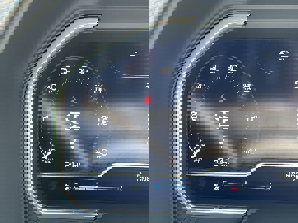 New 2025 GMC Sierra 3500 Denali Ultimate image 12