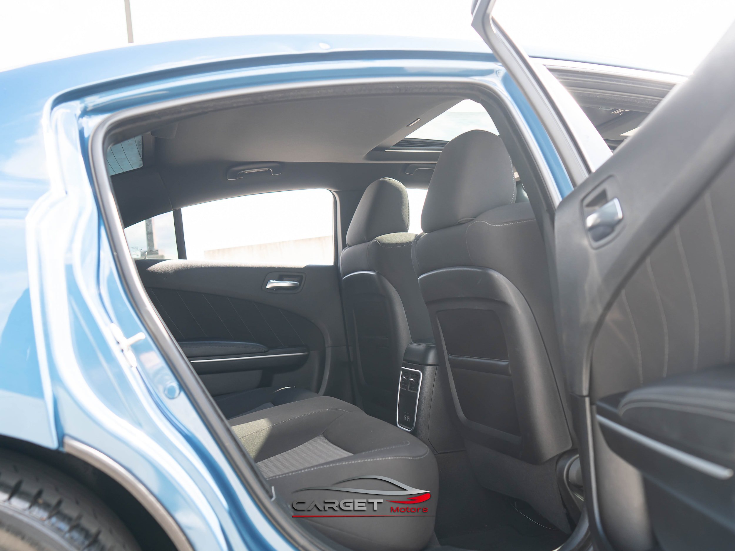 Used 2023 Dodge Charger Scat Pack w/ Navigation & Travel Group RWD image 18