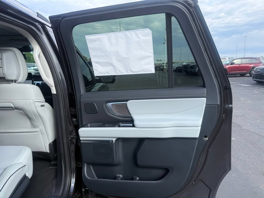 New 2026 Ford Expedition Max Platinum w/ Platinum Ultimate Package AWD/4WD image 66