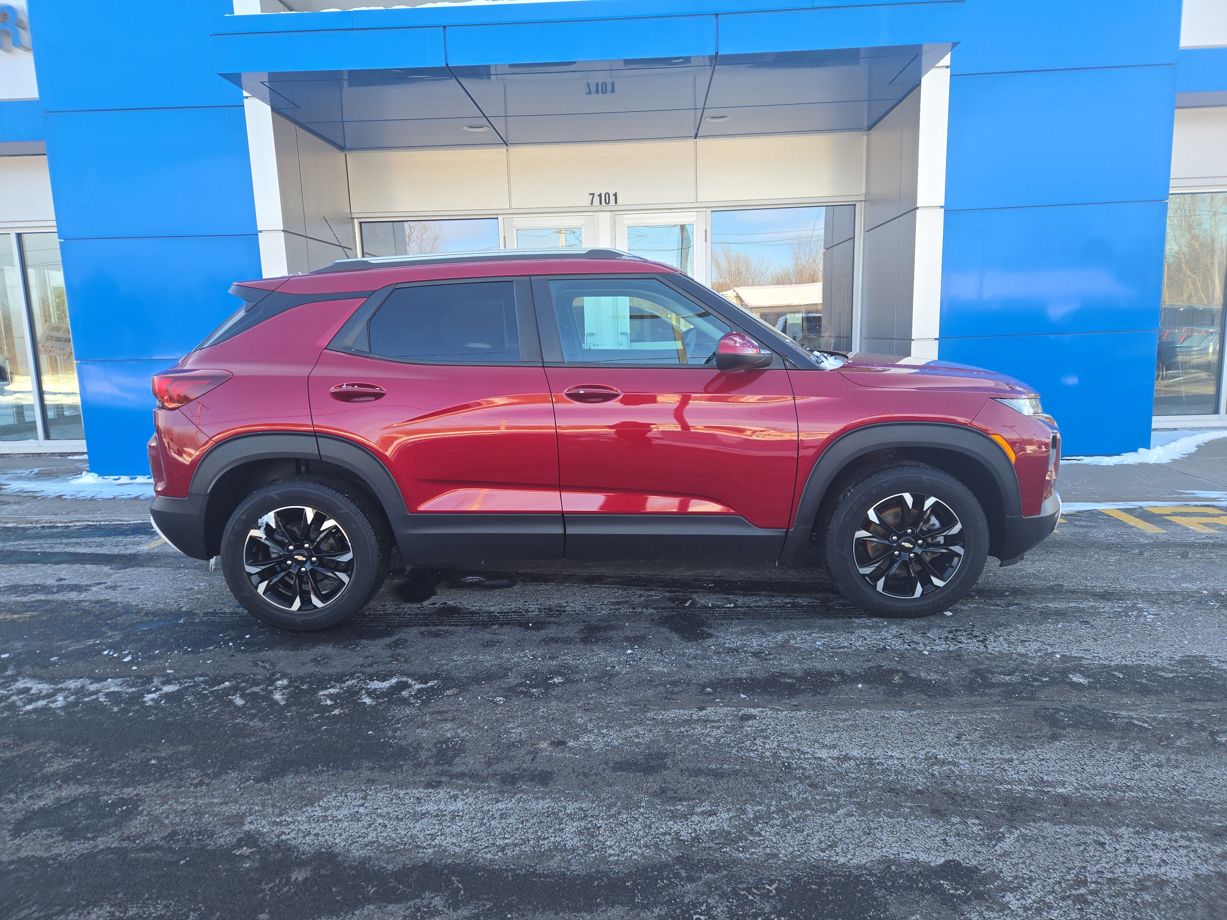 Certified 2021 Chevrolet TrailBlazer LT w/ Convenience Package image 16