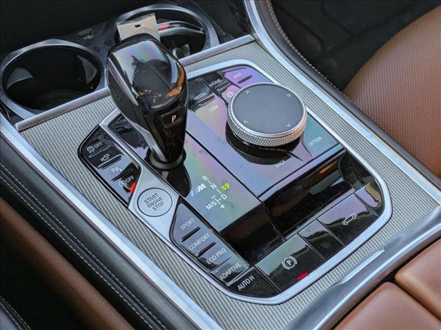 Used 2022 BMW M850i xDrive Convertible w/ Driving Assistance Package image 11