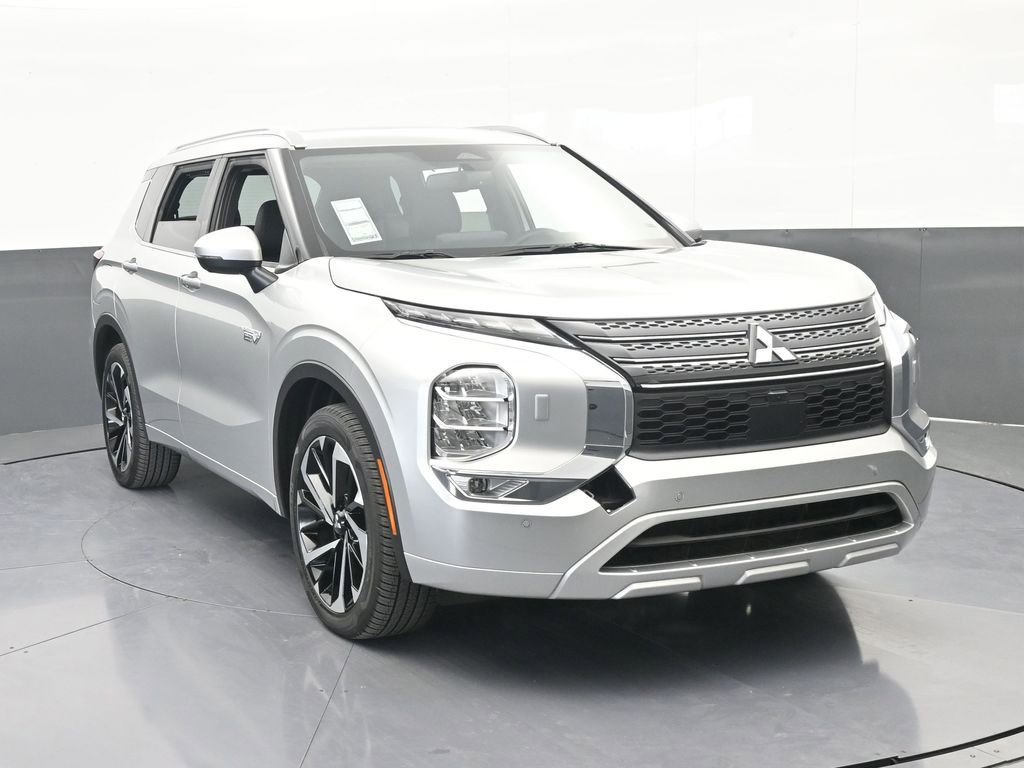 New 2025 Mitsubishi Outlander SEL image 9