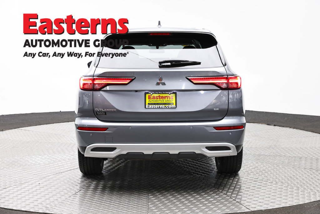 Used 2024 Mitsubishi Outlander SE FWD image 8