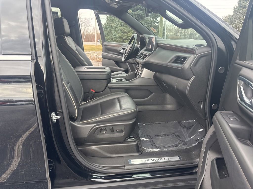 Used 2024 Chevrolet Tahoe Premier image 28