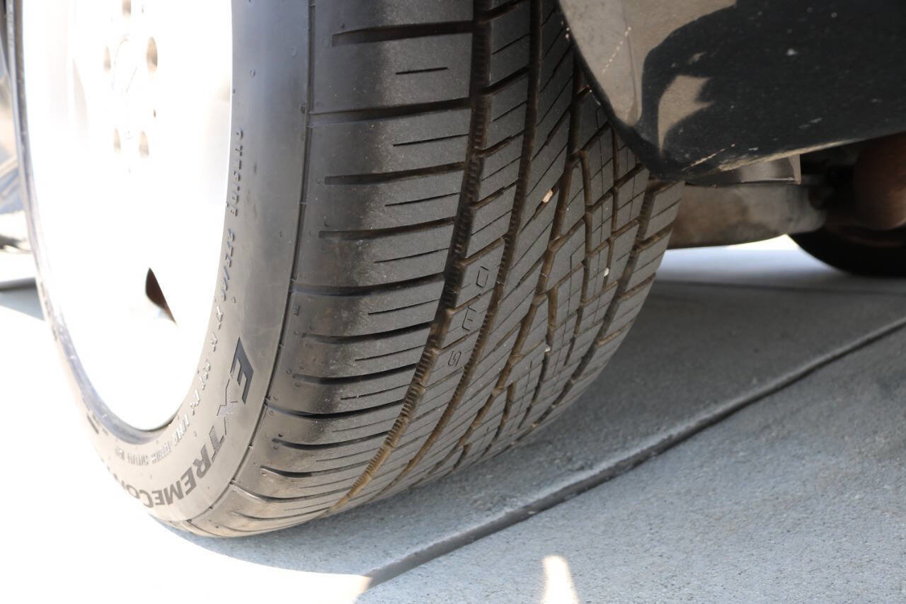 Used 2002 Mercedes-Benz CL 500 w/ CL2 Sport Pkg image 45