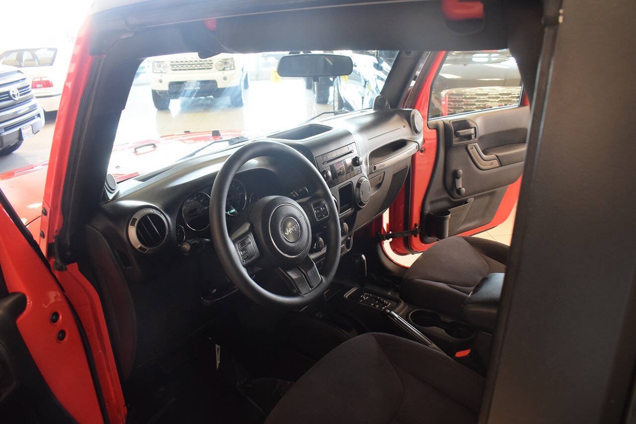 Used 2013 Jeep Wrangler Sport AWD/4WD image 20