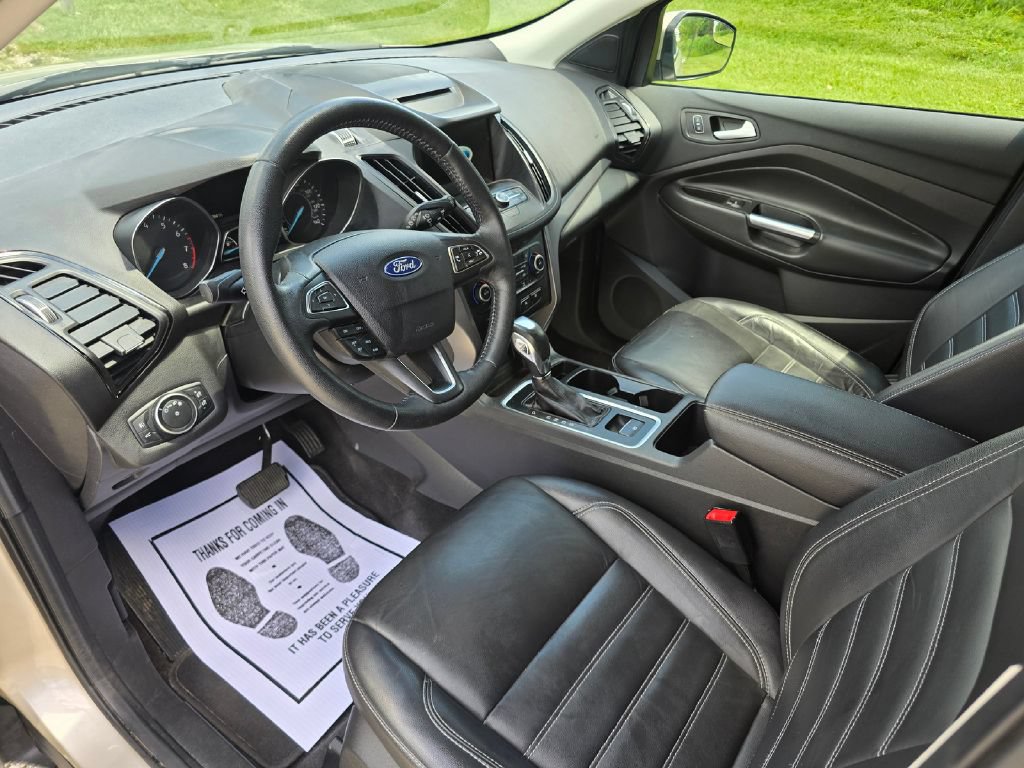 Used 2018 Ford Escape SEL AWD/4WD image 12