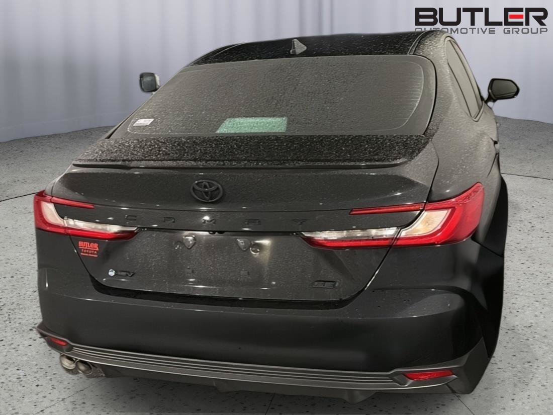 Certified 2025 Toyota Camry SE w/ Convenience Package FWD image 7