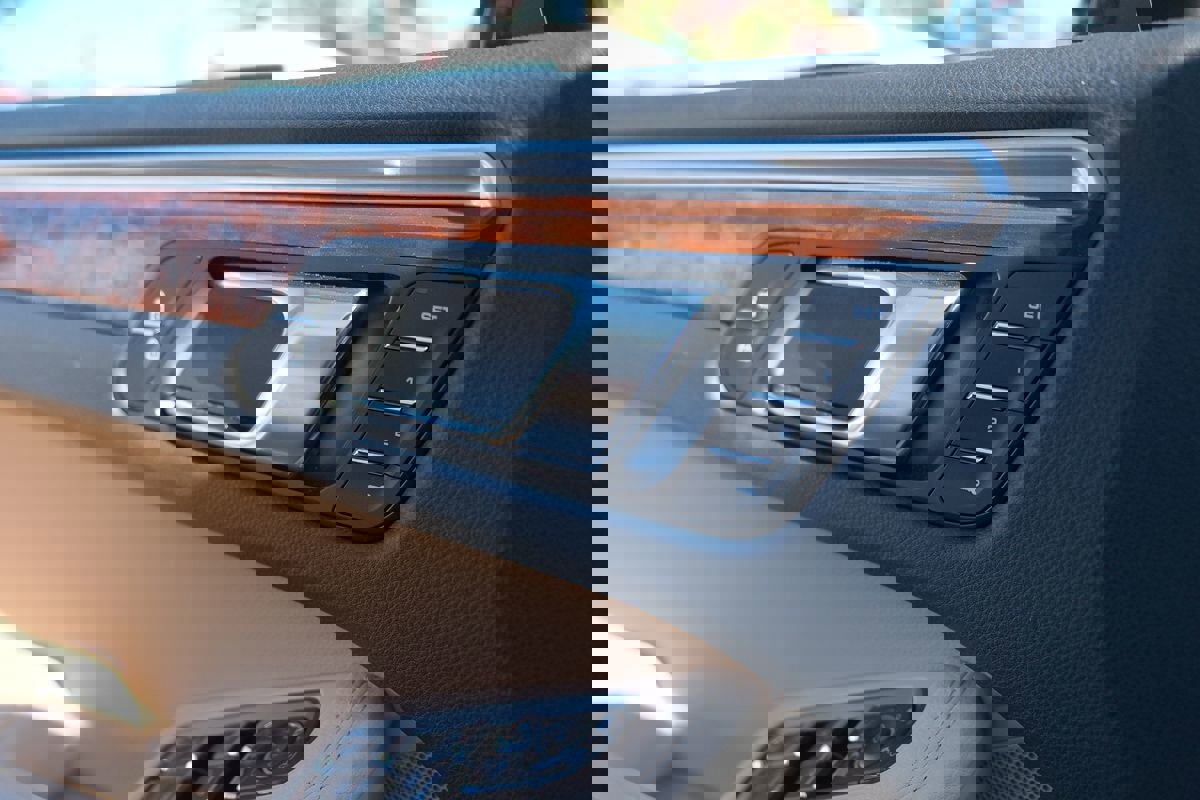 Used 2021 Porsche Macan image 12