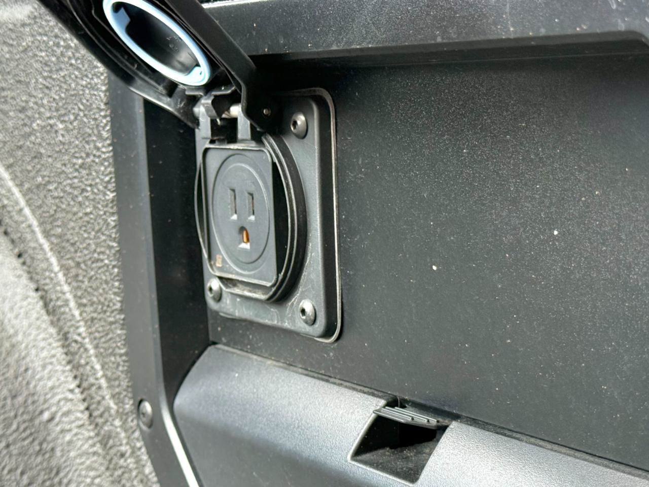 Used 2026 Chevrolet Silverado EV LT AWD/4WD image 19
