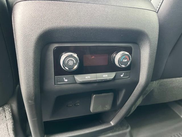 New 2026 Chevrolet Traverse High Country image 17