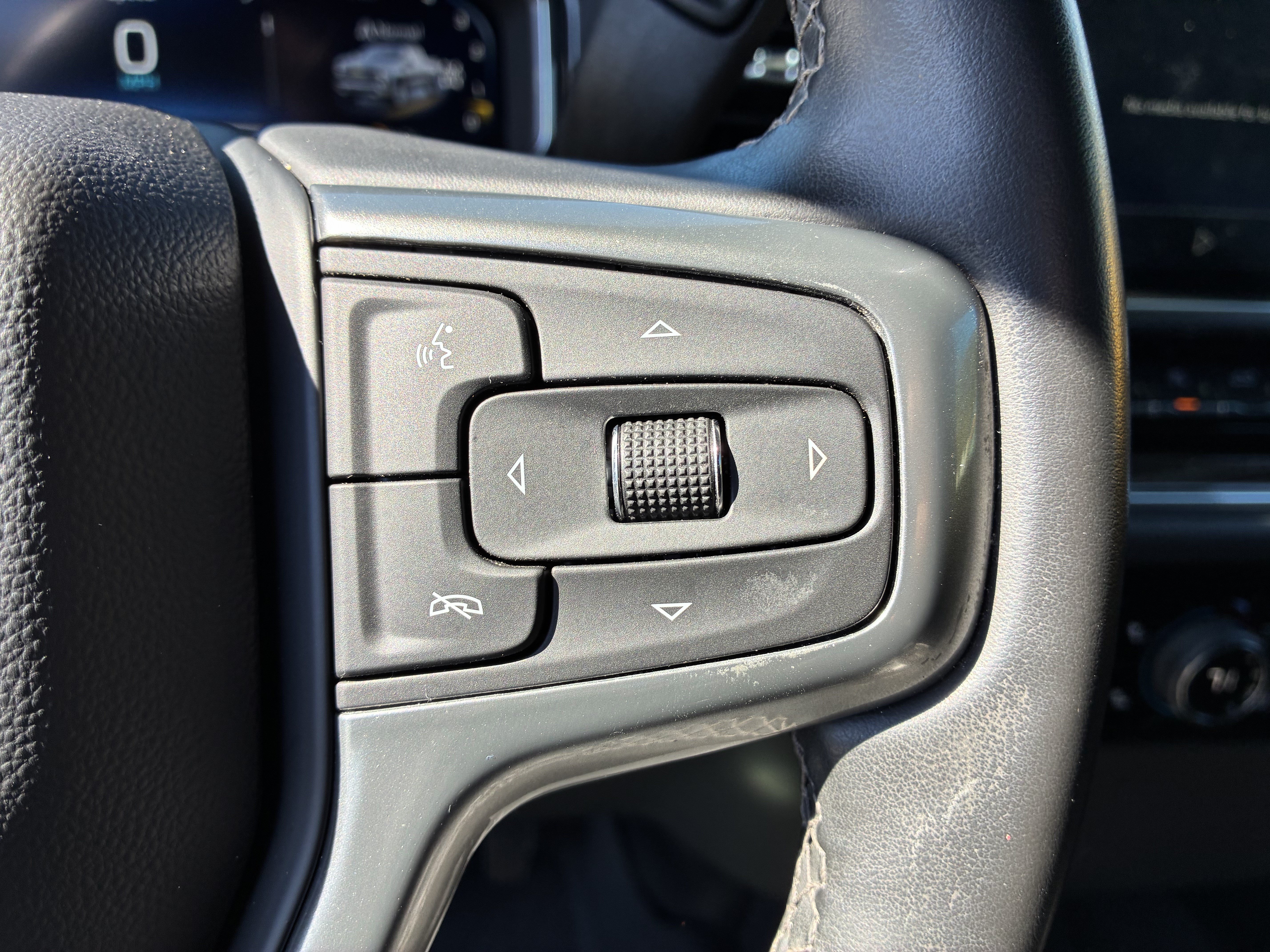 Used 2023 Chevrolet Silverado 1500 RST AWD/4WD image 29