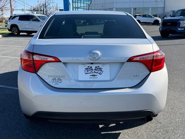 Used 2017 Toyota Corolla LE w/ Carpet Mat Package (TMS) image 12