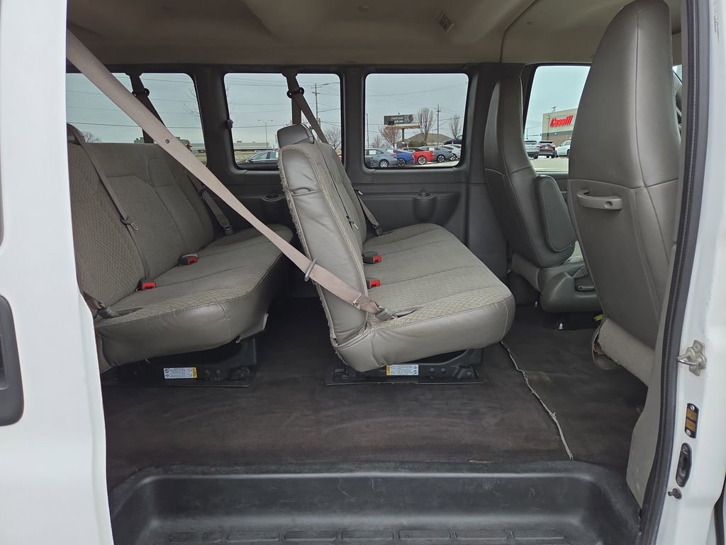 Used 2020 Chevrolet Express 3500 LT w/ LT Preferred Equipment Group image 27