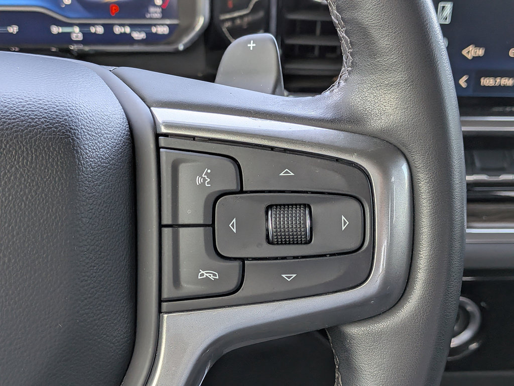 Used 2023 Chevrolet Silverado 1500 LT AWD/4WD image 24