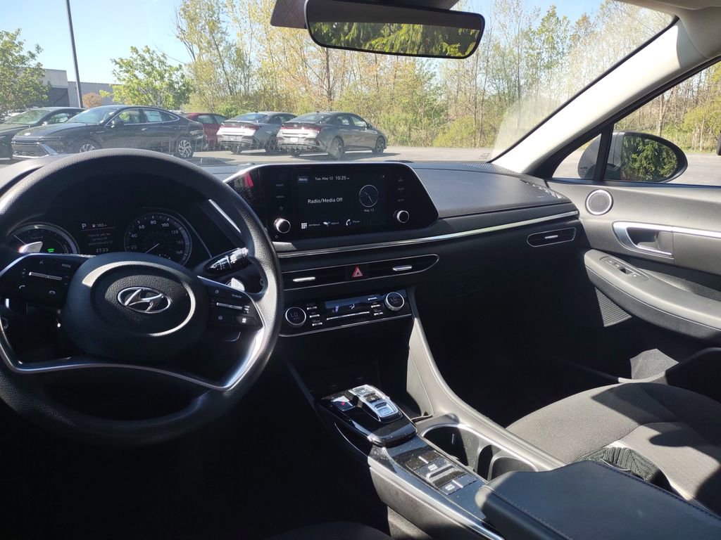 Used 2021 Hyundai Sonata Blue FWD image 9