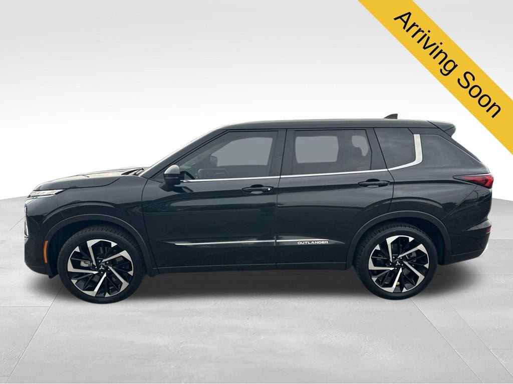 Used 2024 Mitsubishi Outlander AWD