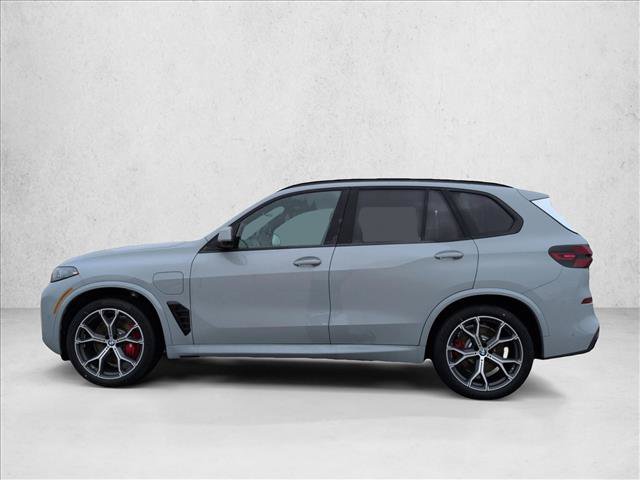 Used 2026 BMW X5 xDrive50e w/ M Sport Package AWD/4WD image 5