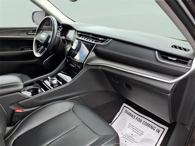 Used 2022 Jeep Grand Cherokee L Limited image 23