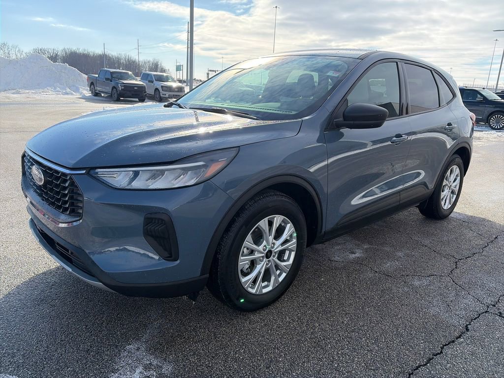 Used 2025 Ford Escape Active w/ Tech Pack #1 image 3