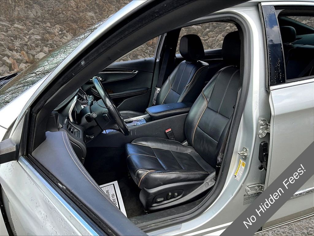 Used 2015 Chevrolet Impala LTZ FWD image 23