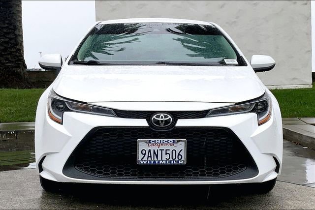 Used 2022 Toyota Corolla LE w/ LE Convenience Package image 3
