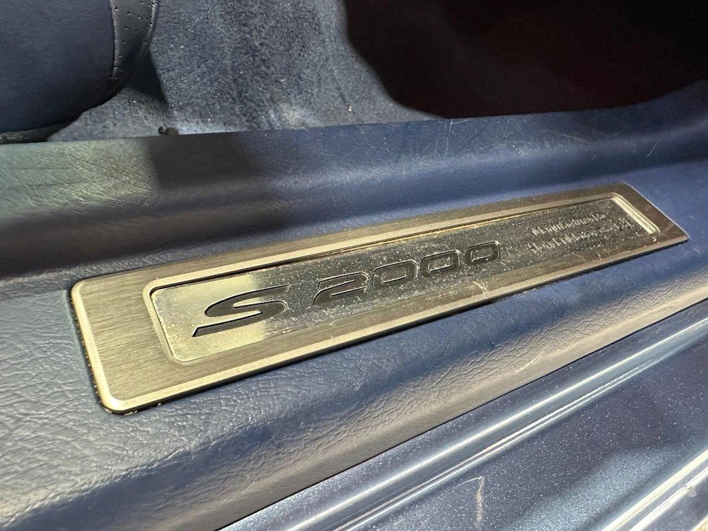 Used 2002 Honda S2000 image 15