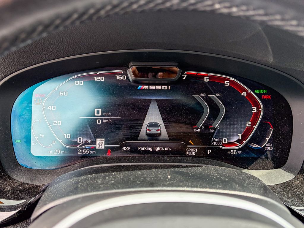 Used 2021 BMW M550i xDrive w/ Dynamic Handling Package image 10