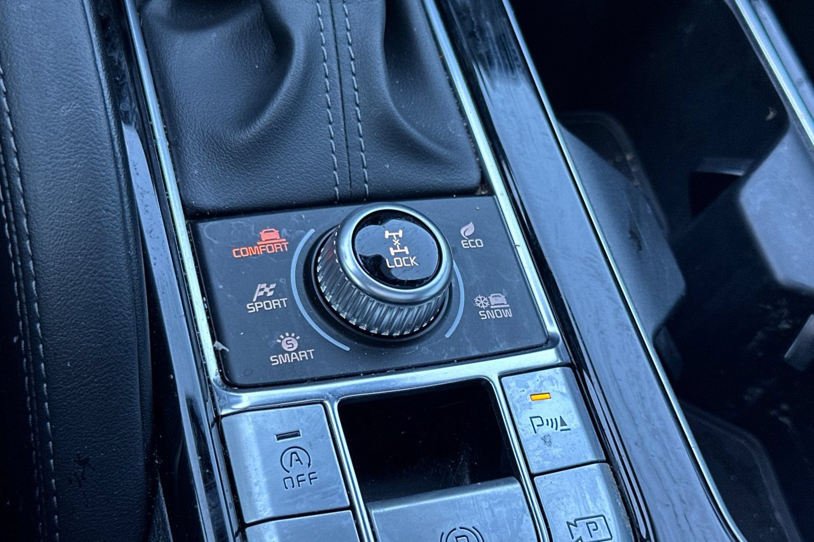 Used 2023 Kia Telluride SX Prestige X-Line AWD/4WD image 31