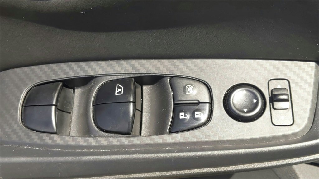 Used 2022 Nissan Sentra SV image 16