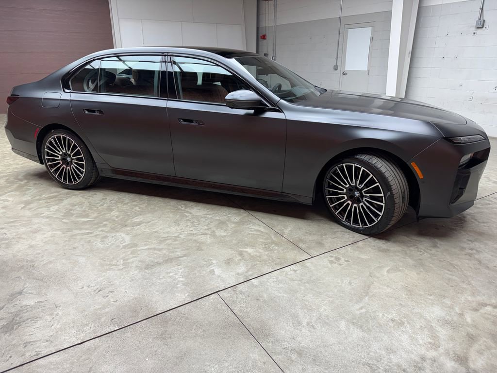 New 2026 BMW 760i xDrive image 6