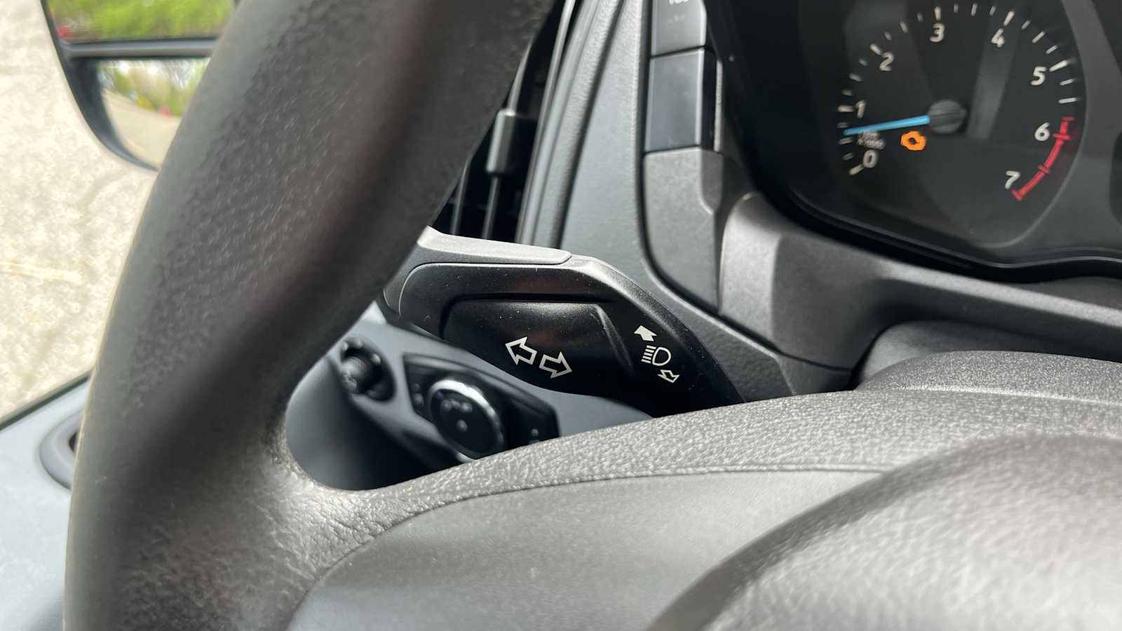 Used 2018 Ford Transit 250 148 Medium Roof RWD image 36