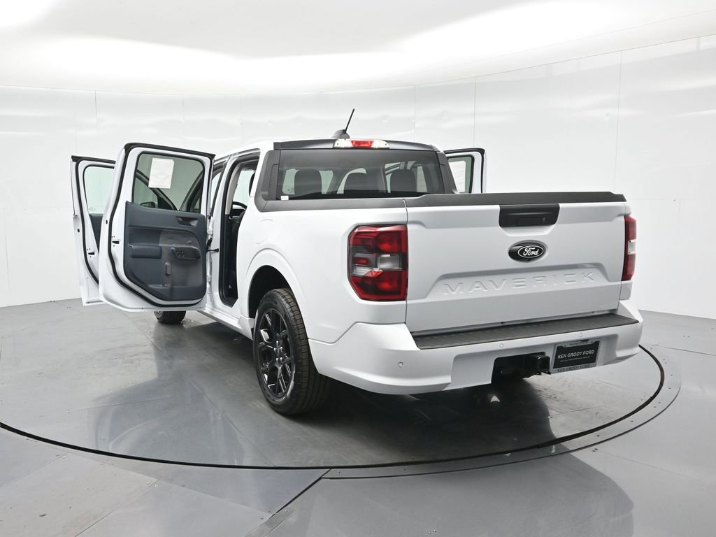 New 2025 Ford Maverick Lobo AWD/4WD image 32