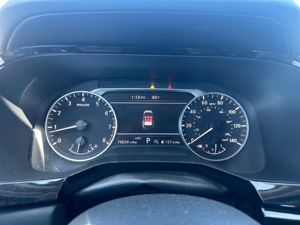 Used 2023 Nissan Pathfinder SV AWD/4WD image 19