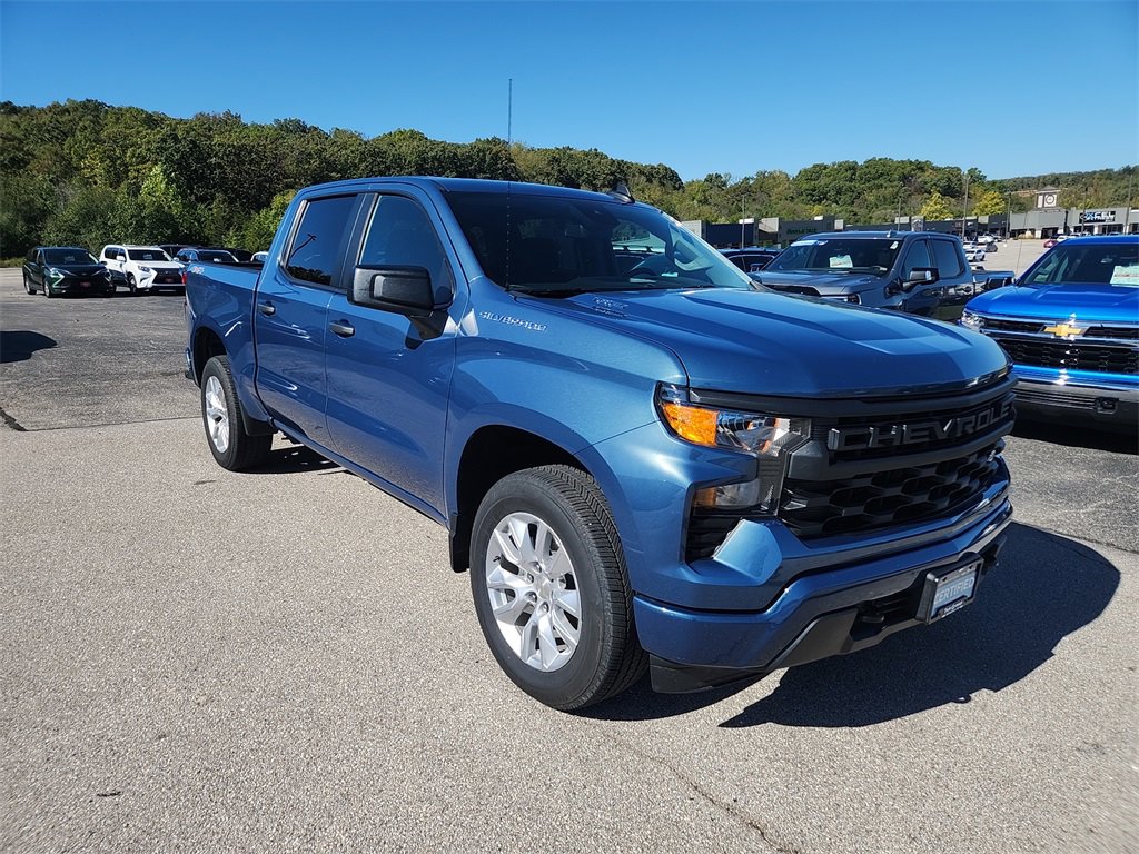 Certified 2024 Chevrolet Silverado 1500 Custom image 2