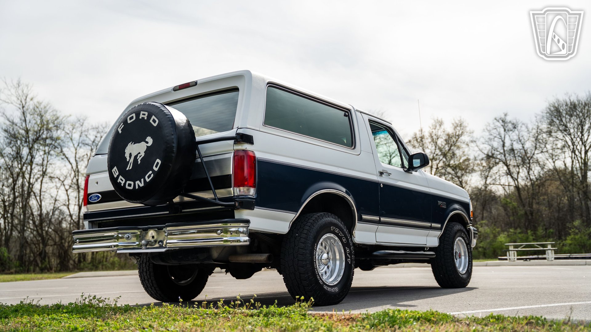 Used 1993 Ford Bronco XLT image 19