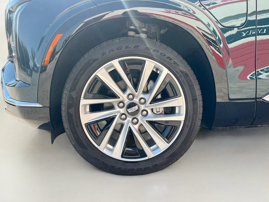 Used 2026 Cadillac Vistiq Luxury AWD/4WD image 35