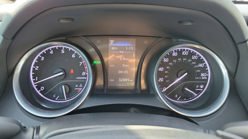 Certified 2020 Toyota Camry SE w/ Convenience Package image 23